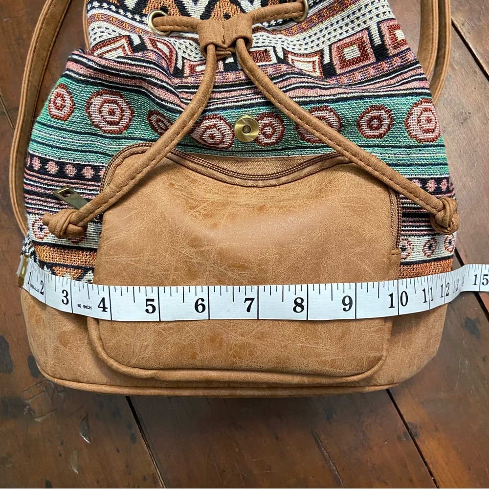 Tribal Pattern Tan Backpack - Picture 6 of 7